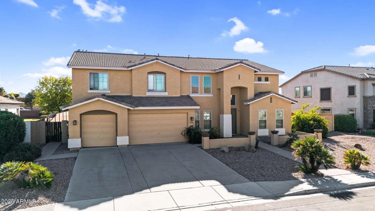 Real Estate Picture 15