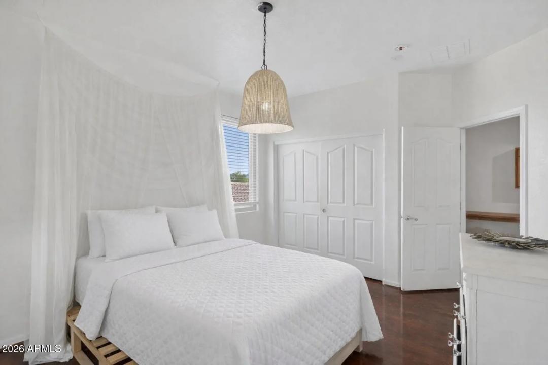 Real Estate Picture 52