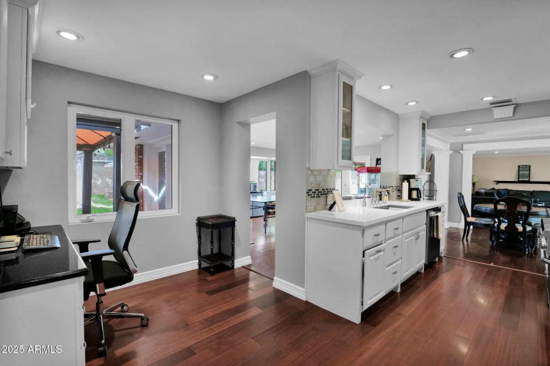 Real Estate Picture 26