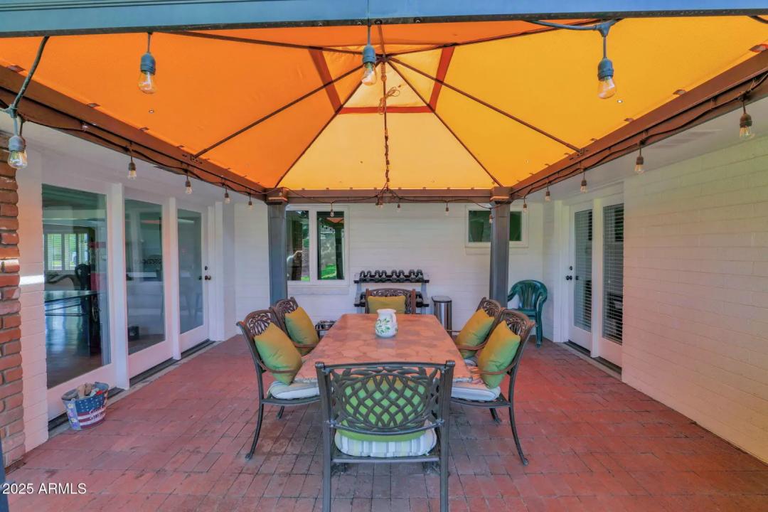 Real Estate Picture 40