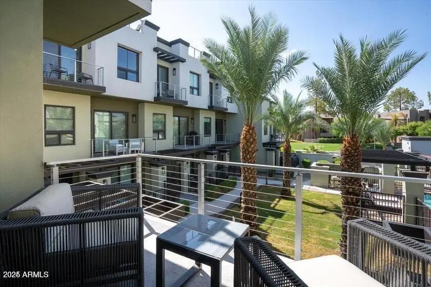 Real Estate Picture 21