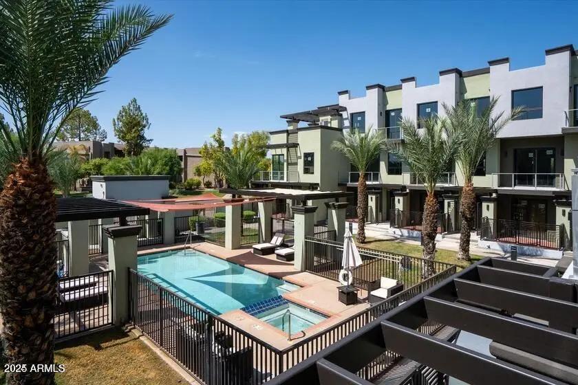 Real Estate Picture 26