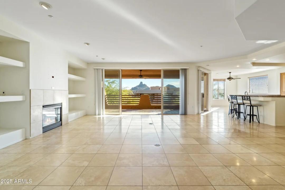 Real Estate Picture 5