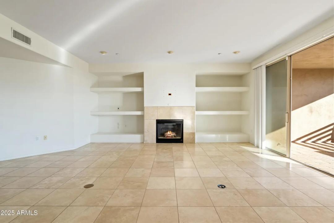 Real Estate Picture 9