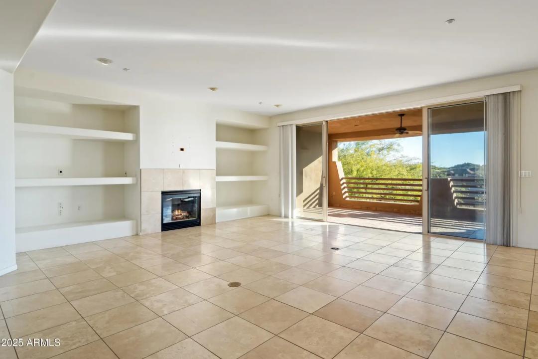 Real Estate Picture 10