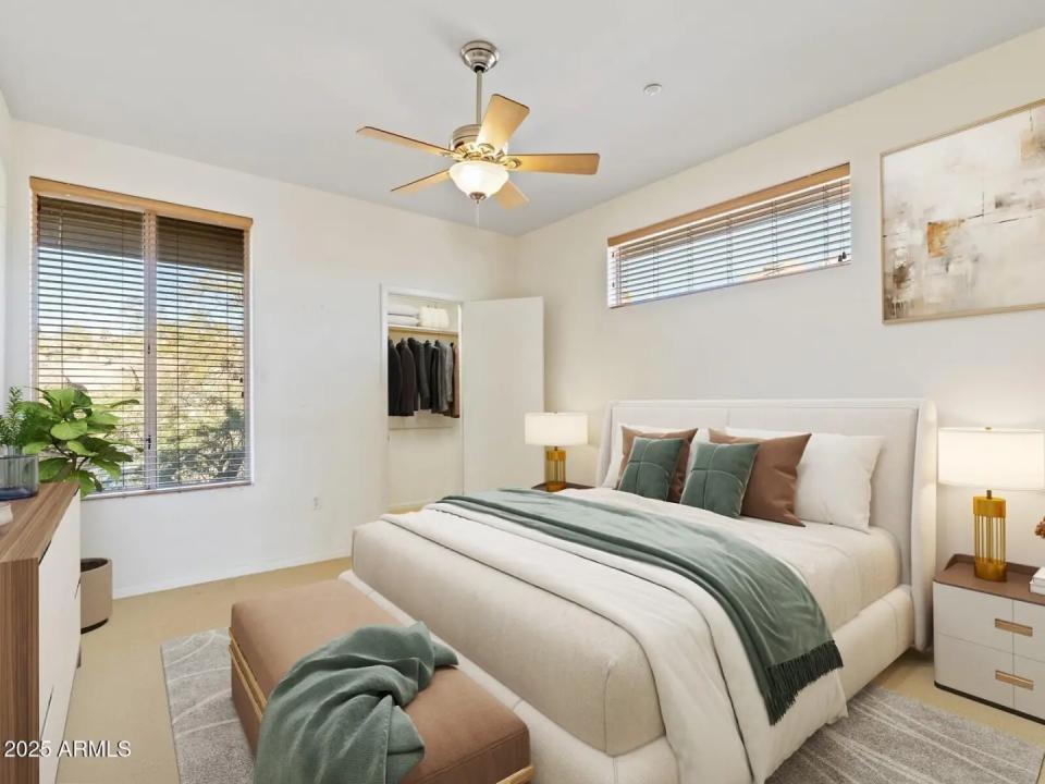 Real Estate Picture 30