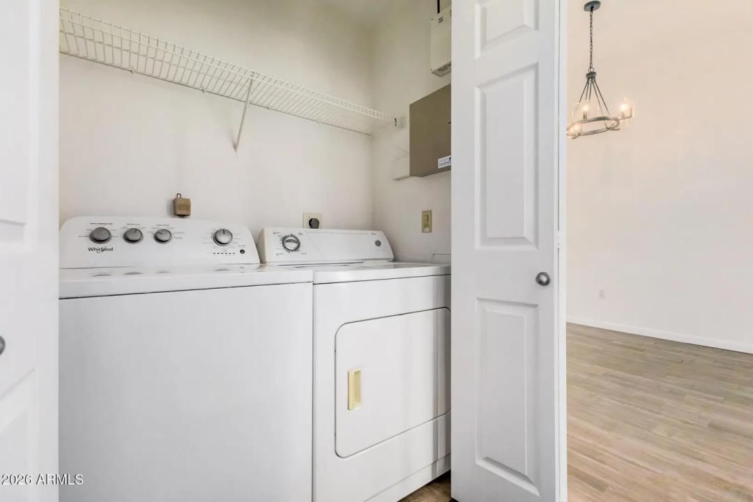 Real Estate Picture 18