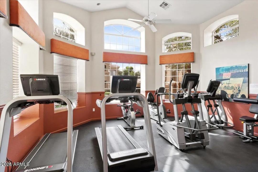 Real Estate Picture 26