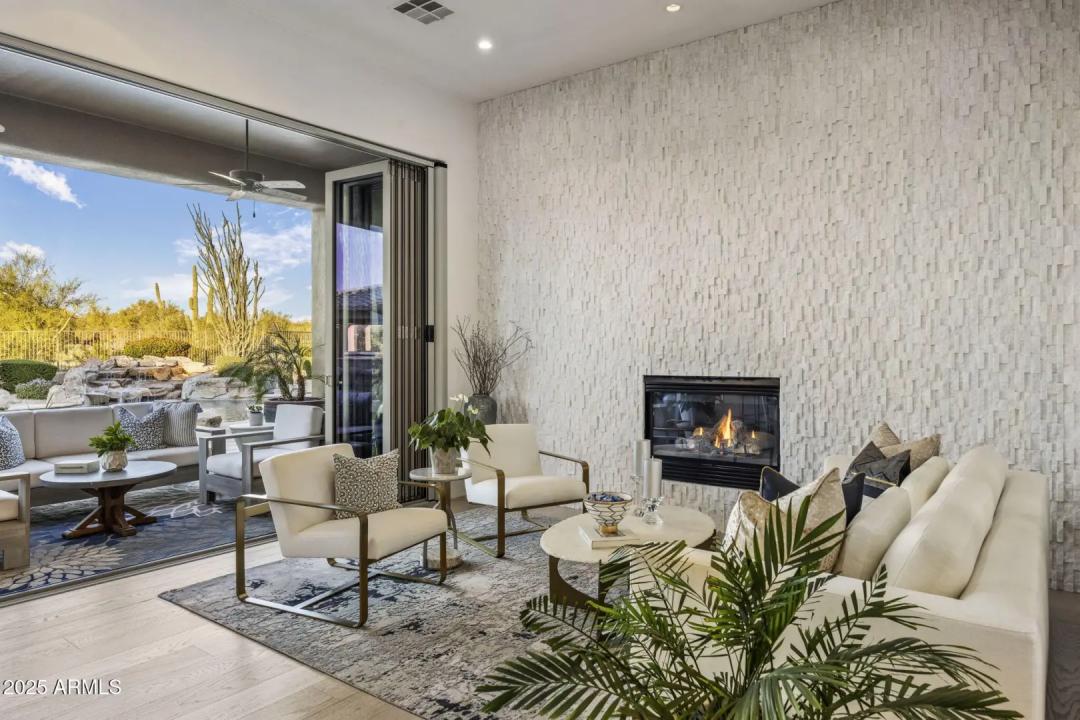 Real Estate Picture 25