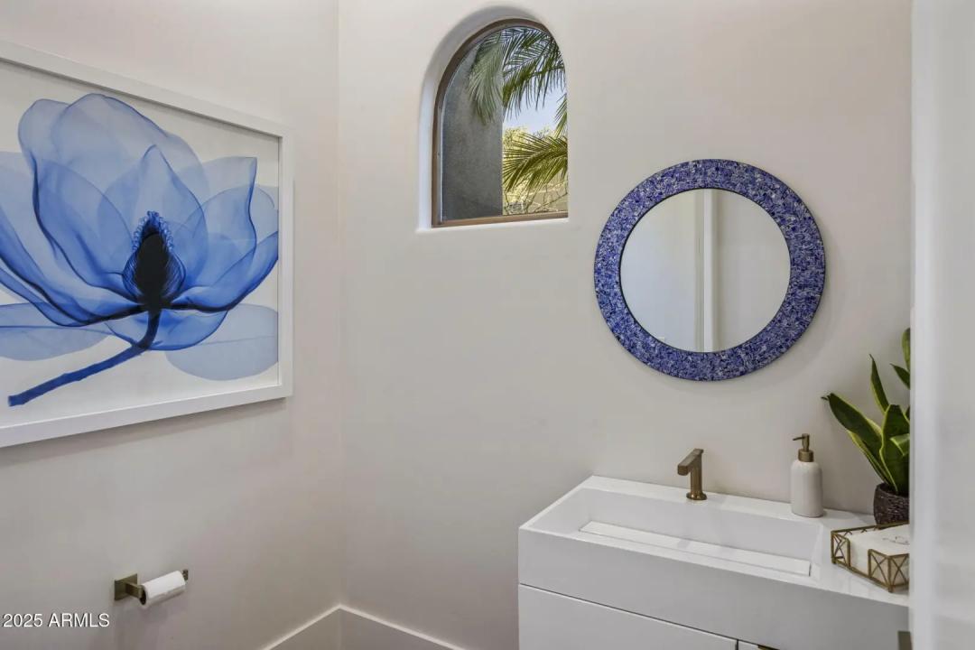 Real Estate Picture 27