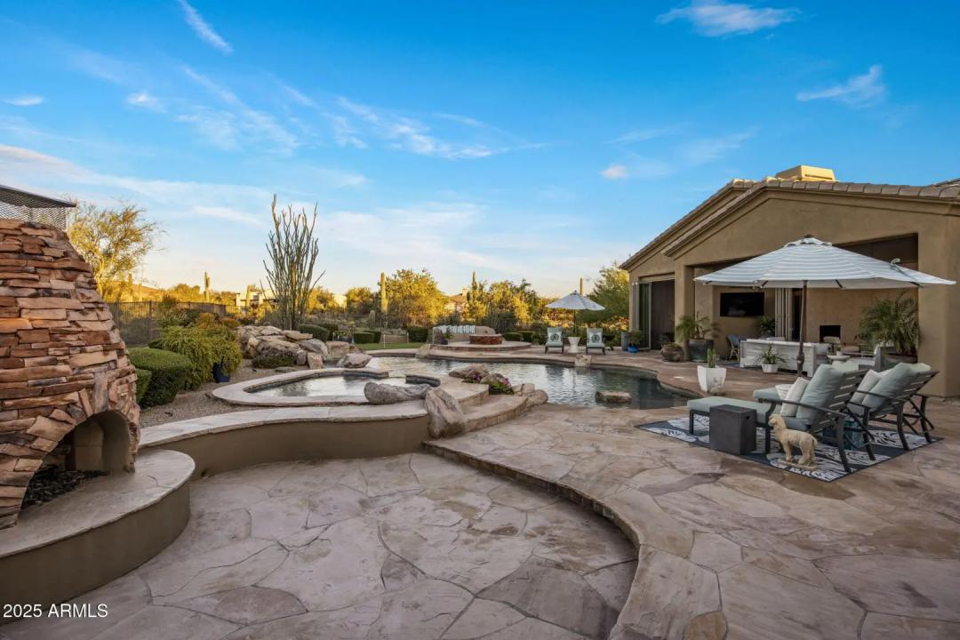 Real Estate Picture 38