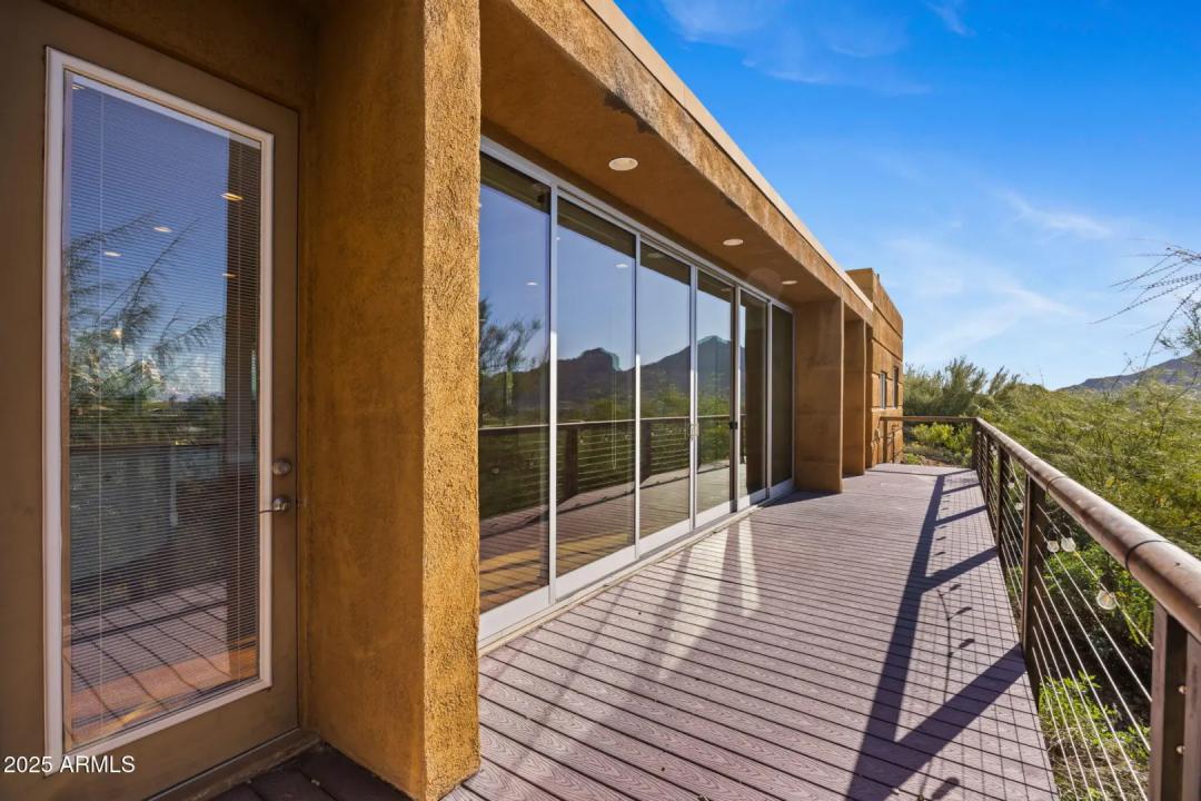 Real Estate Picture 13