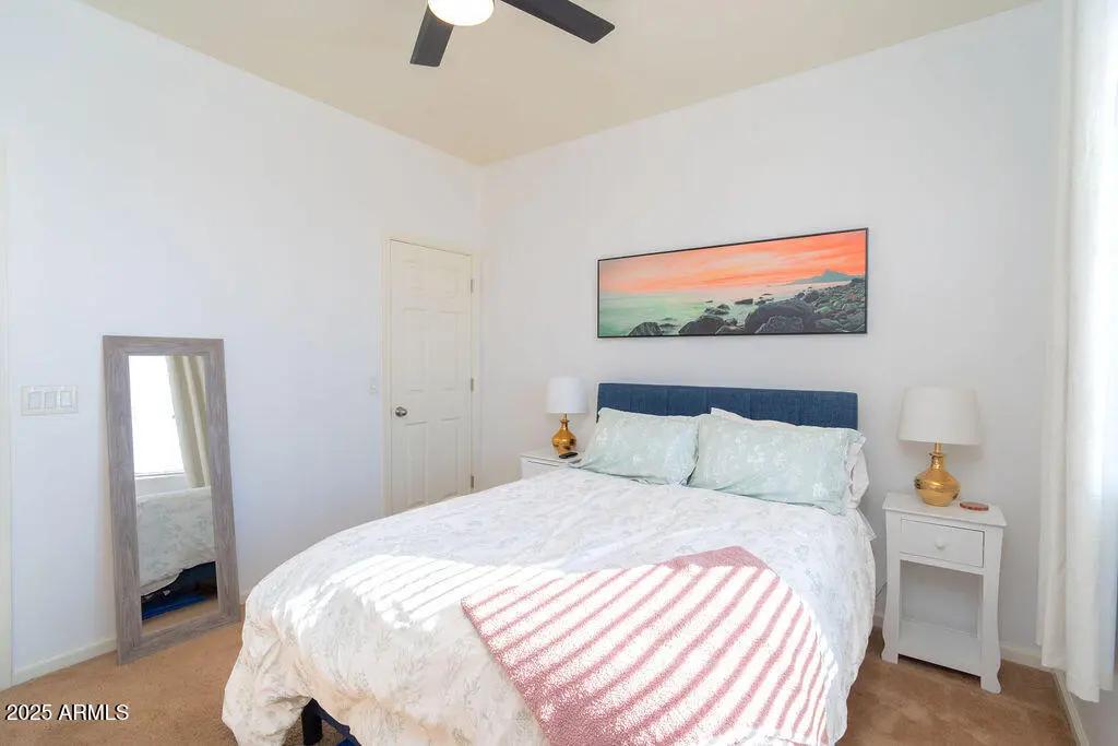 Real Estate Picture 14