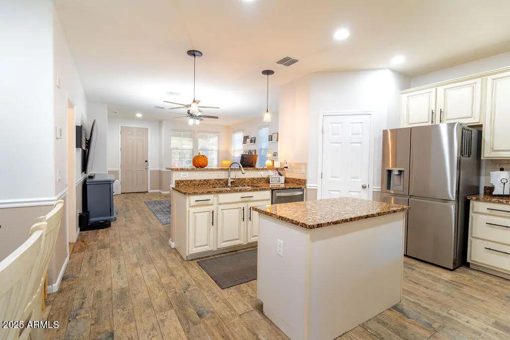 Real Estate Picture 21