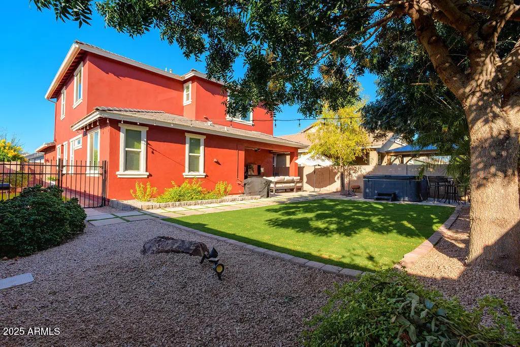 Real Estate Picture 35