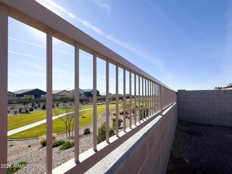 Real Estate Picture 19