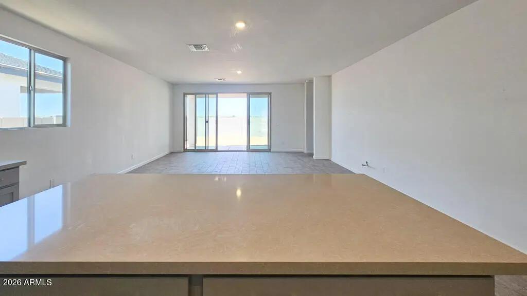 Real Estate Picture 4