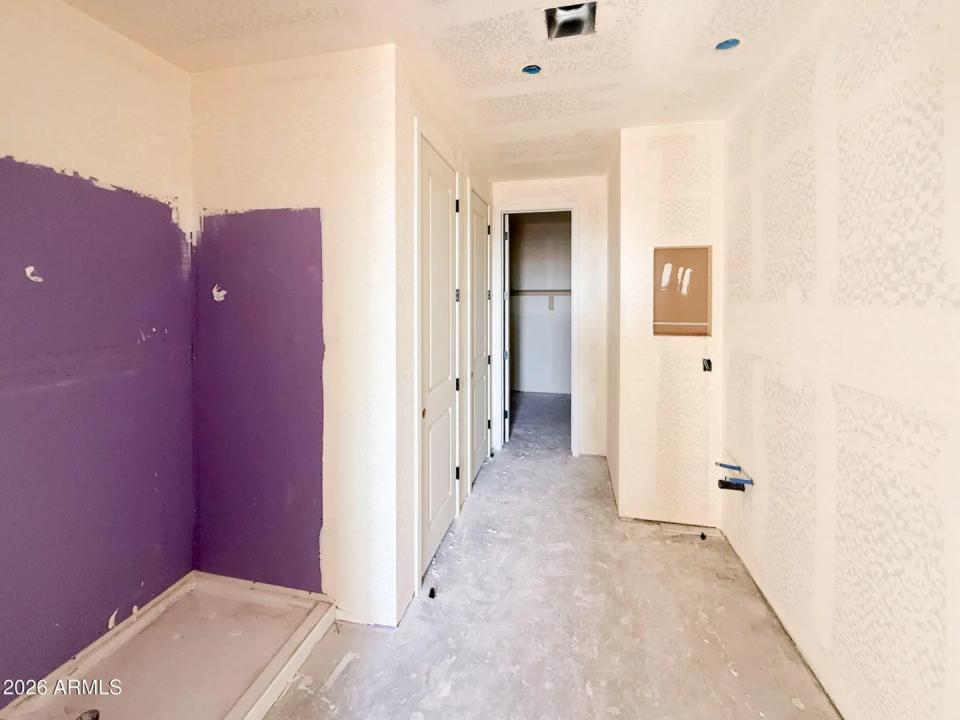 Real Estate Picture 5