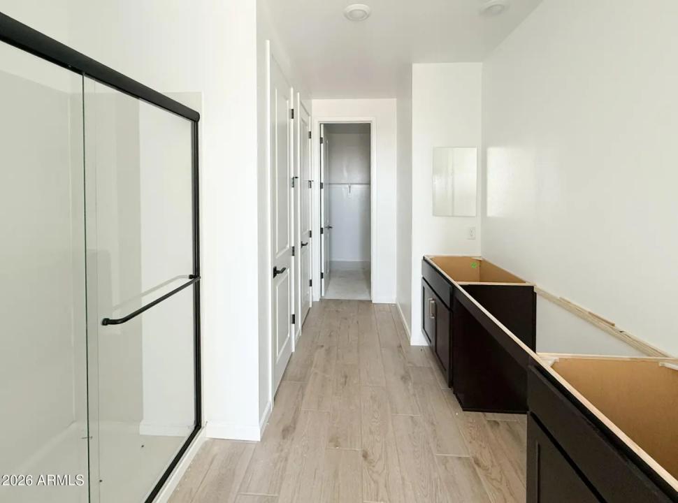 Real Estate Picture 7