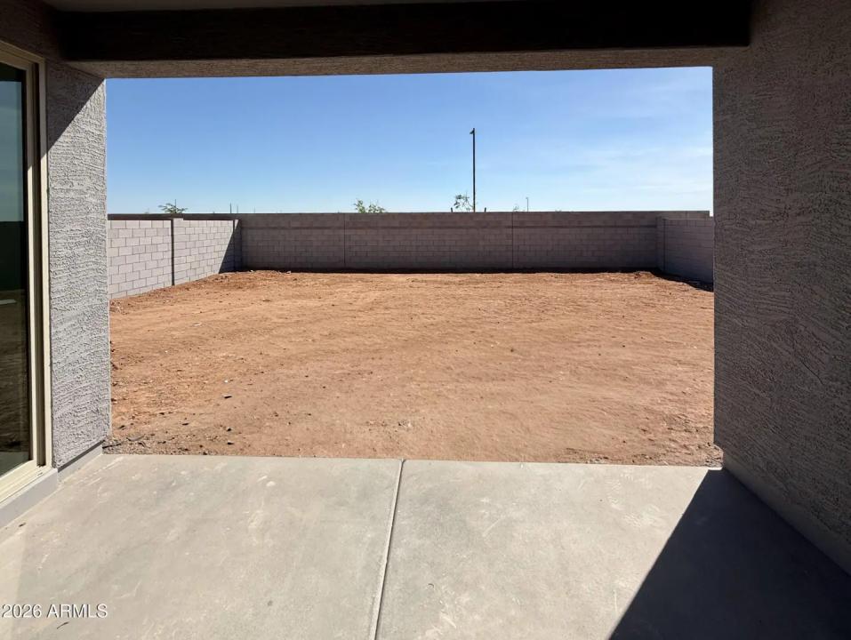 Real Estate Picture 8