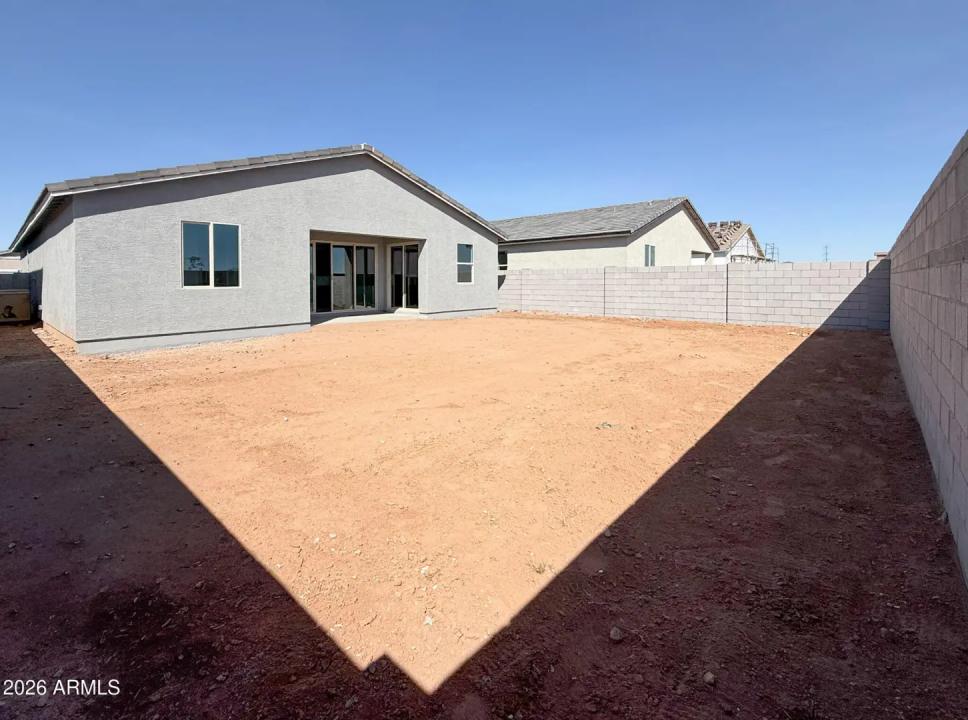 Real Estate Picture 9