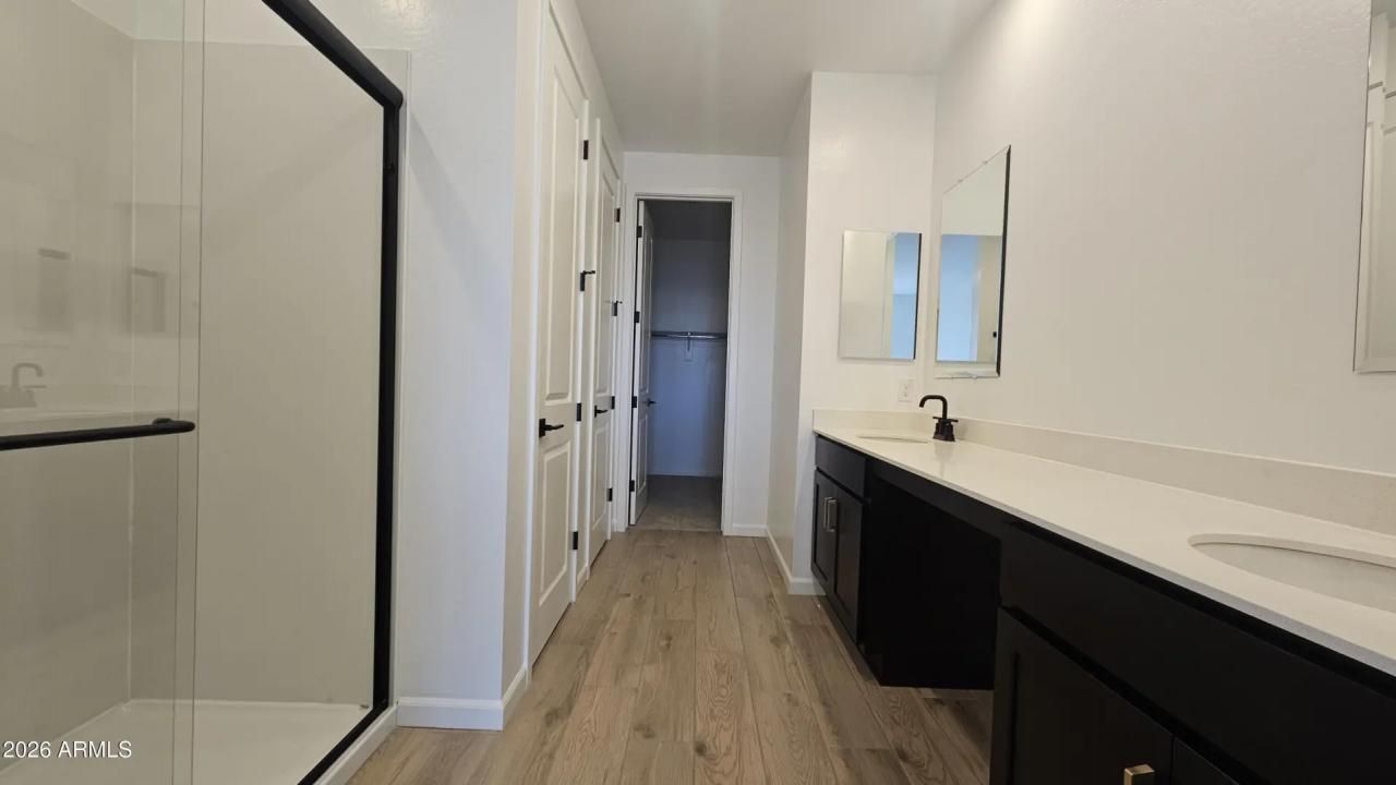 Real Estate Picture 13