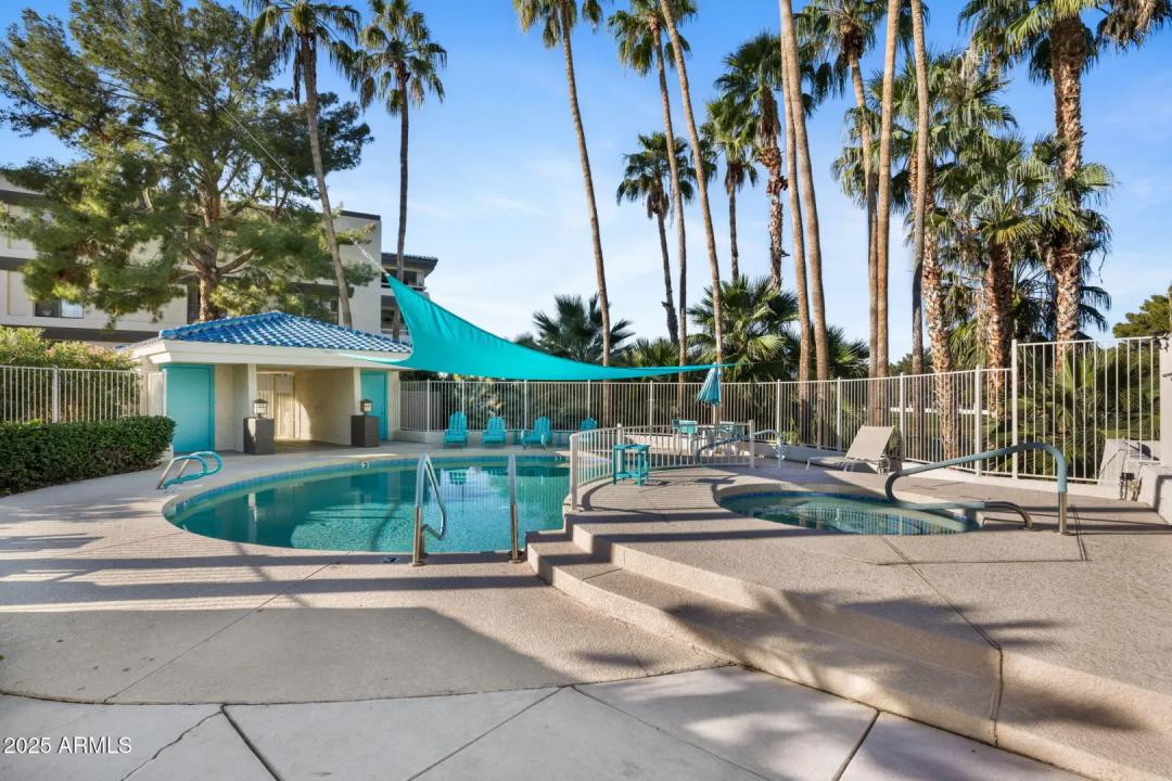 Real Estate Picture 25