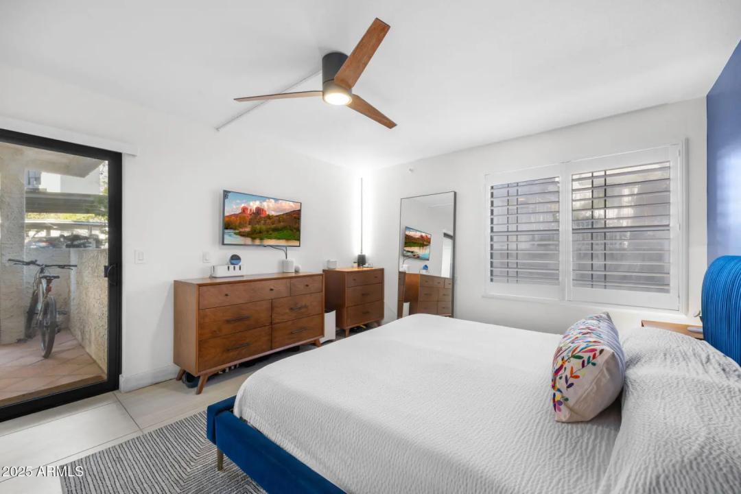 Real Estate Picture 19