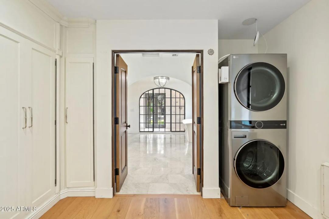 Real Estate Picture 44