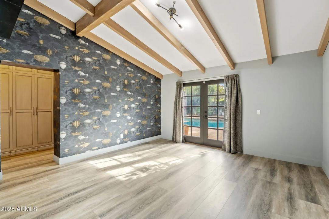 Real Estate Picture 49