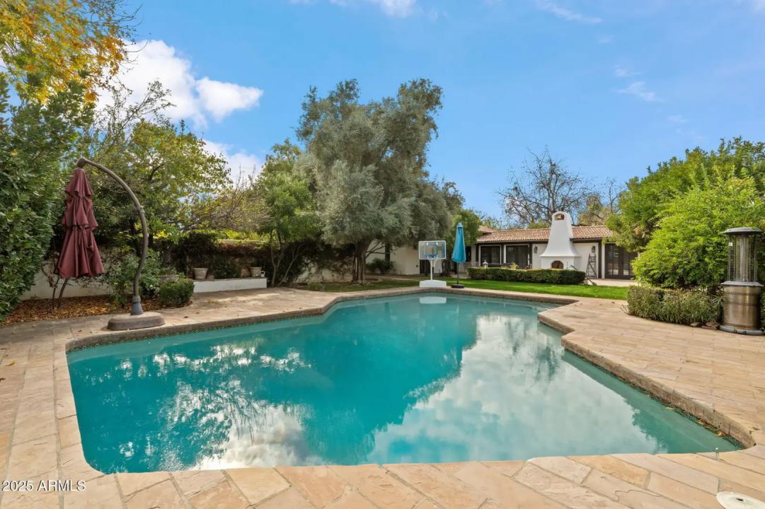 Real Estate Picture 58