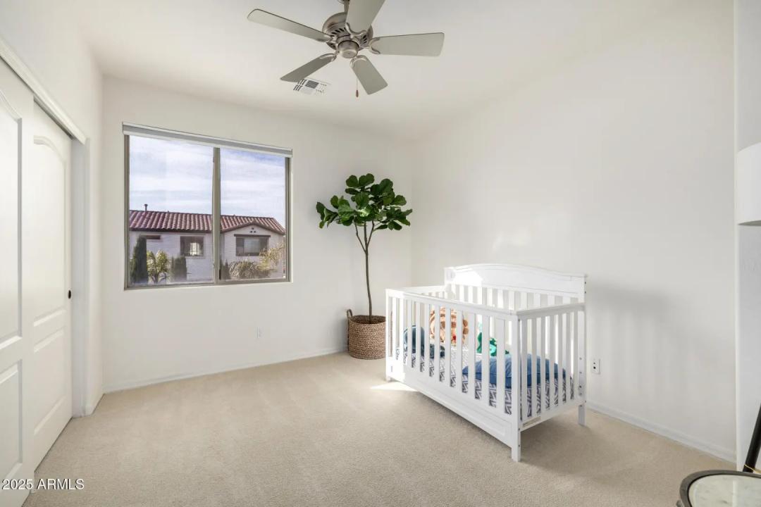 Real Estate Picture 20