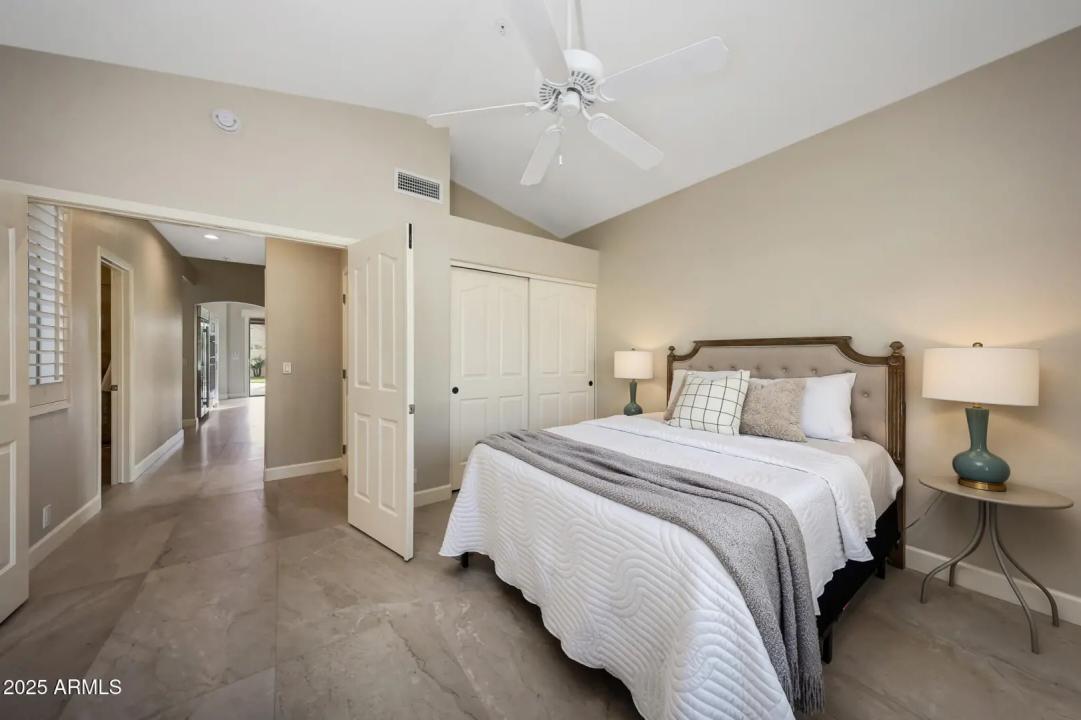 Real Estate Picture 21