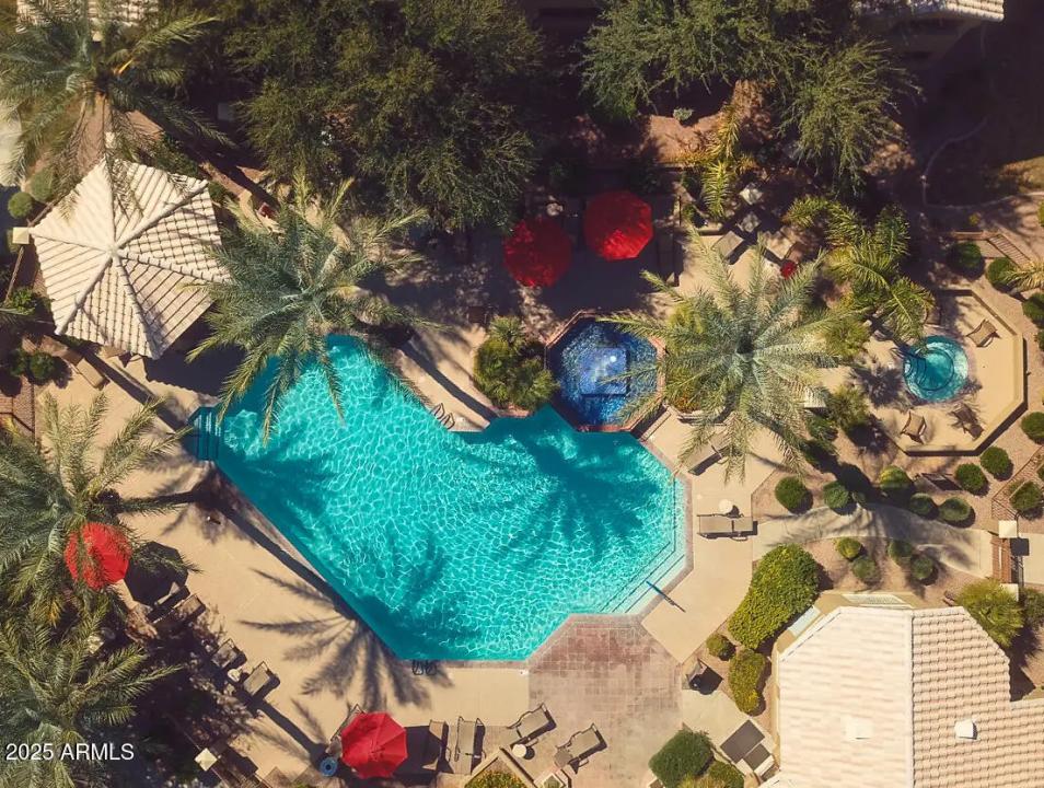 Real Estate Picture 26