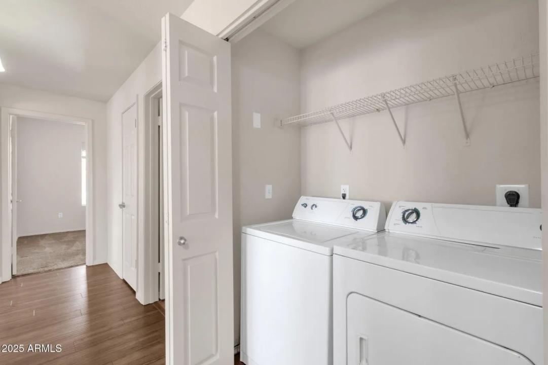 Real Estate Picture 22