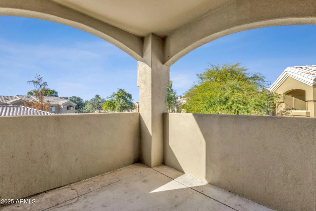 Real Estate Picture 23