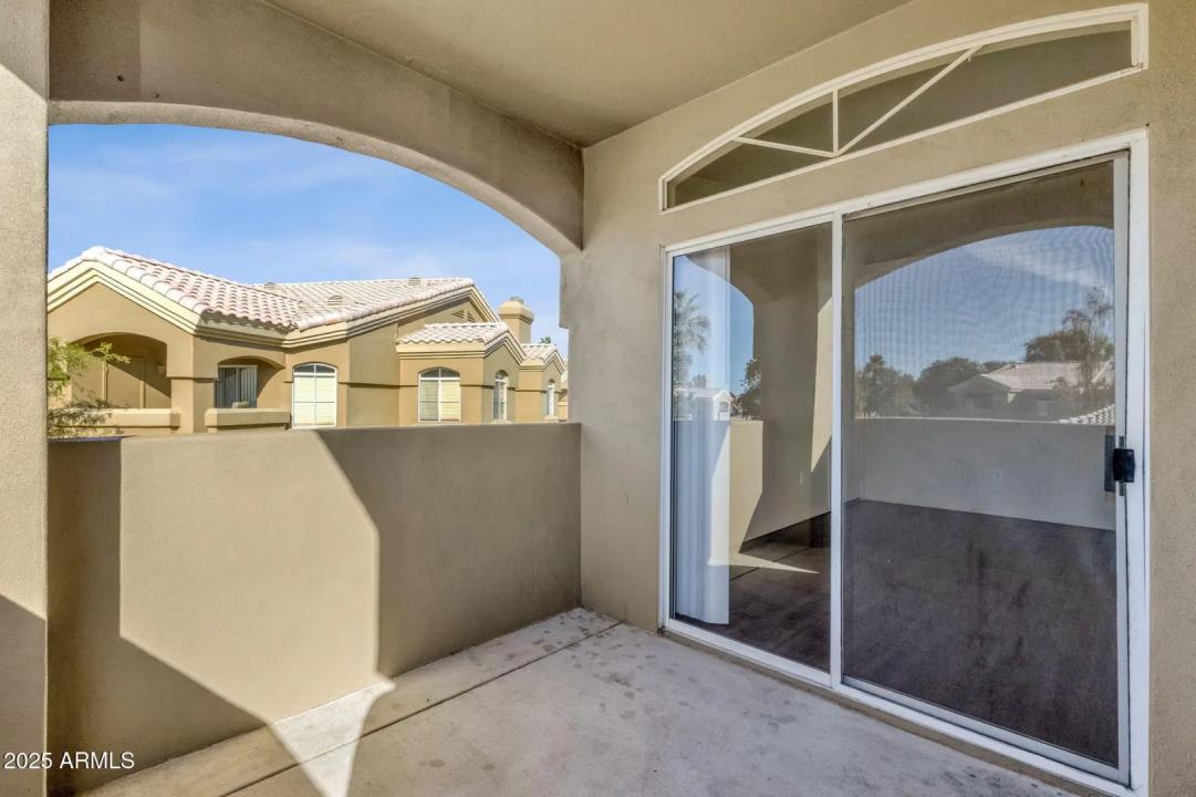 Real Estate Picture 24