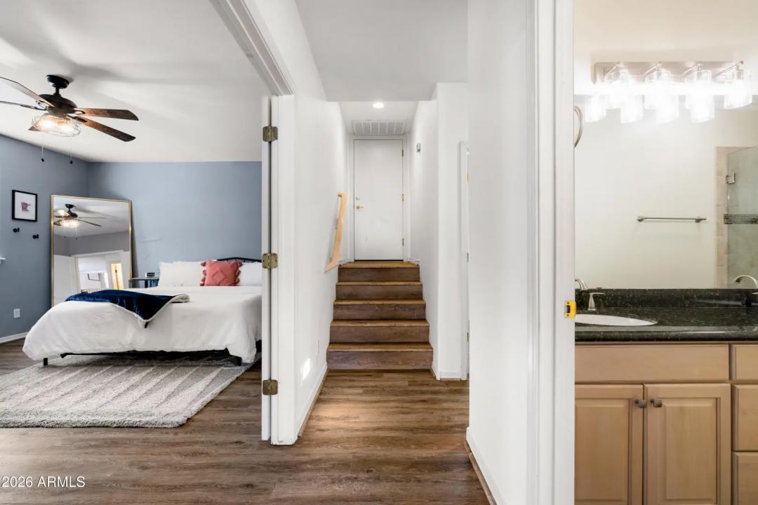 Real Estate Picture 40