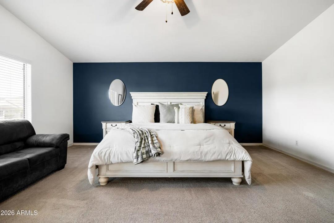 Real Estate Picture 18