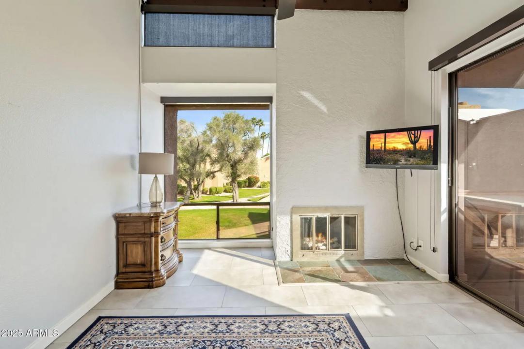 Real Estate Picture 32