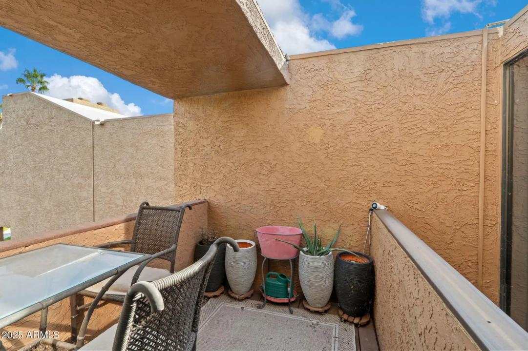 Real Estate Picture 38