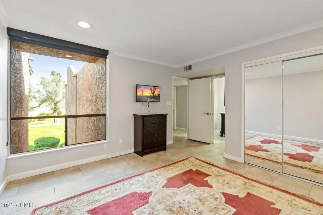 Real Estate Picture 43