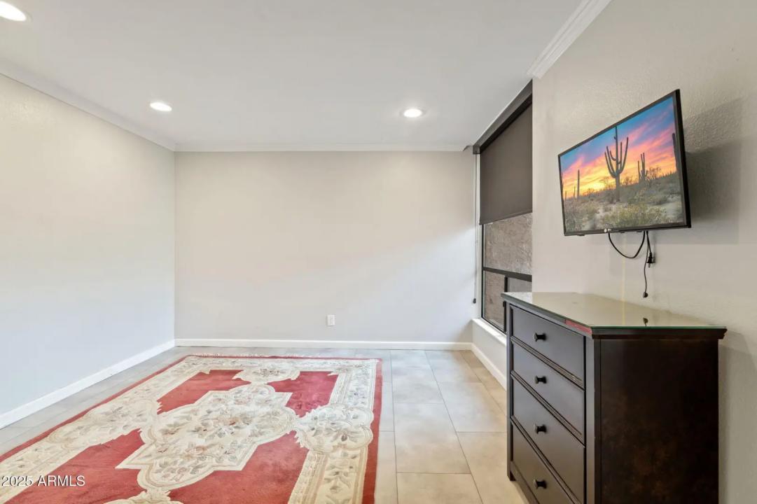 Real Estate Picture 44