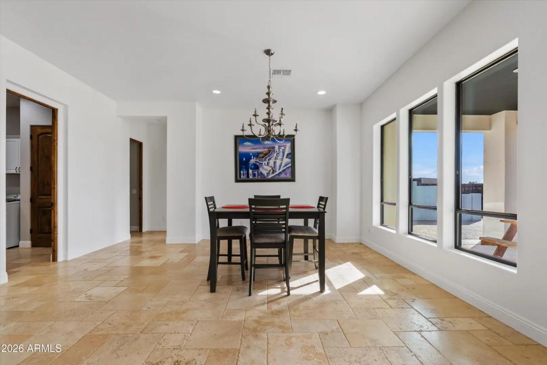 Real Estate Picture 17