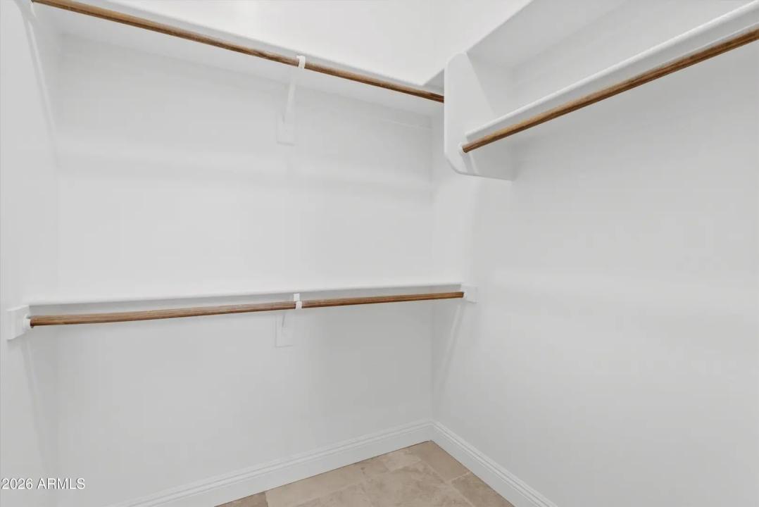 Real Estate Picture 28