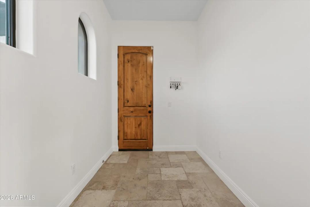 Real Estate Picture 29