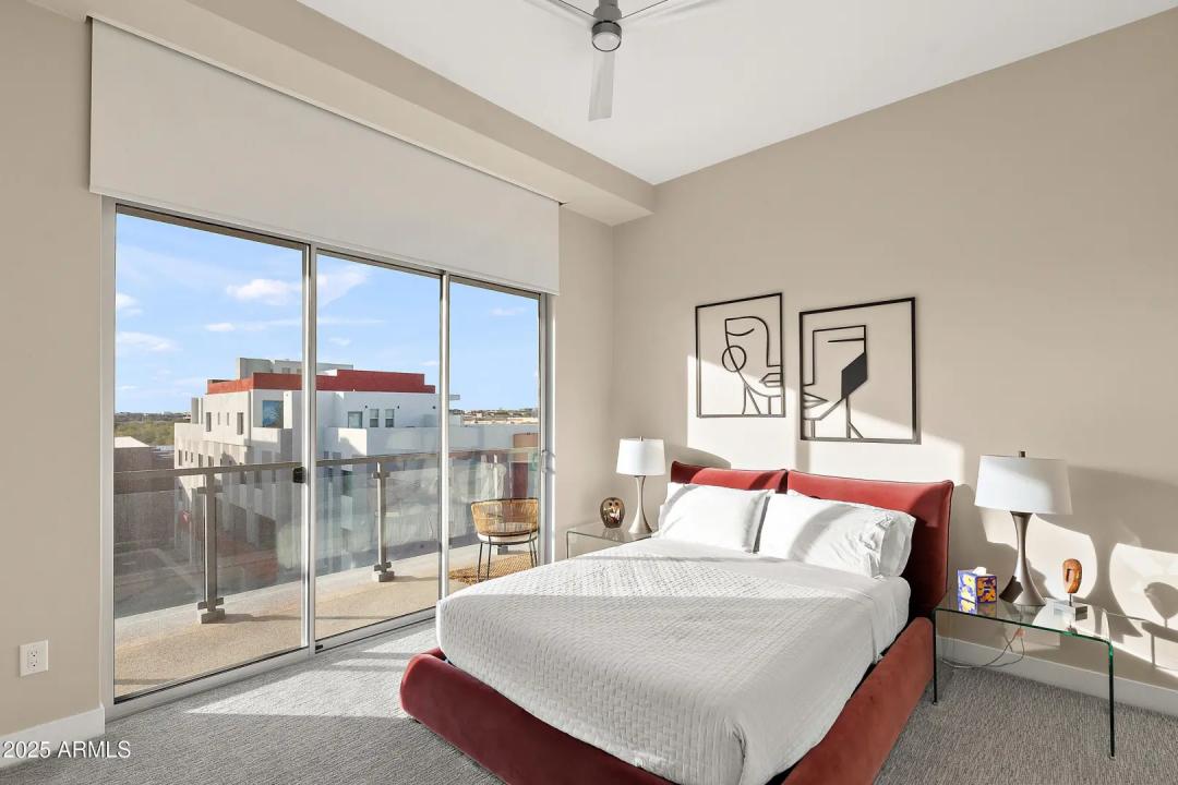 Real Estate Picture 17