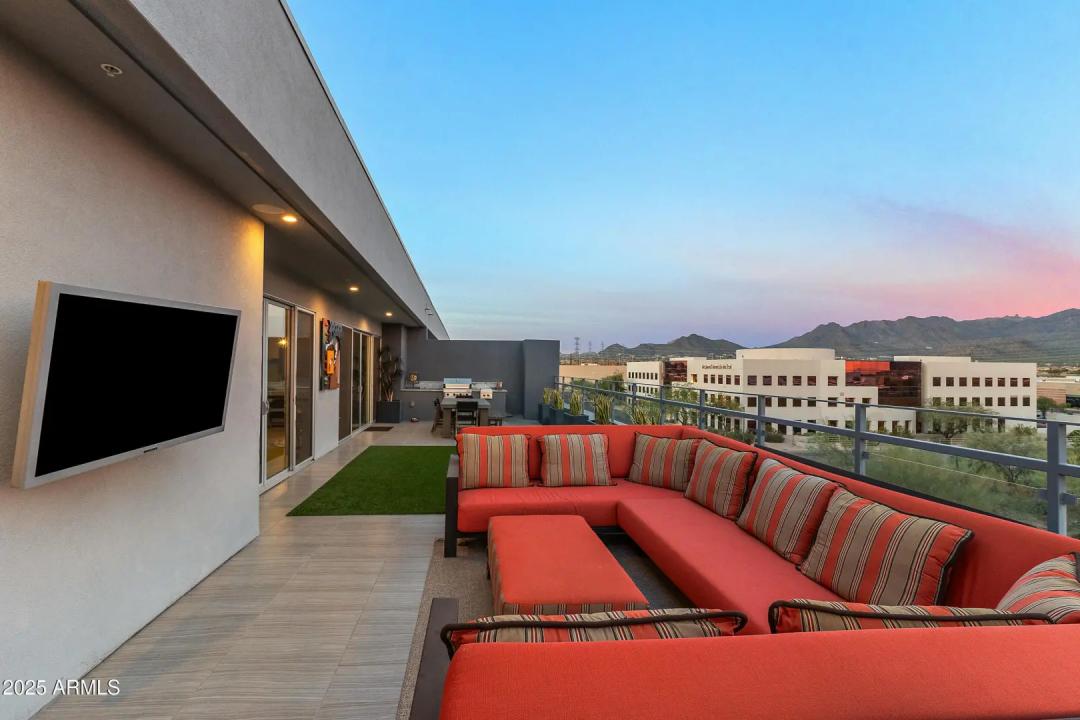 Real Estate Picture 29