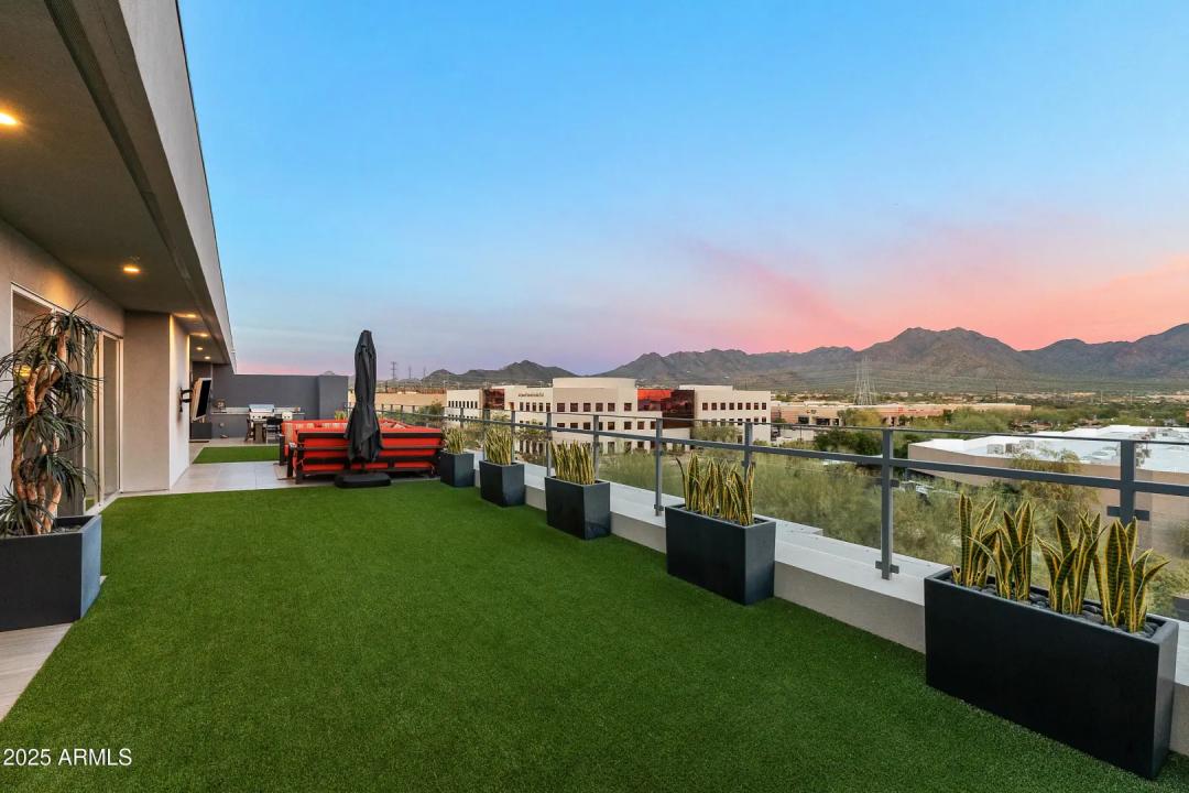 Real Estate Picture 34