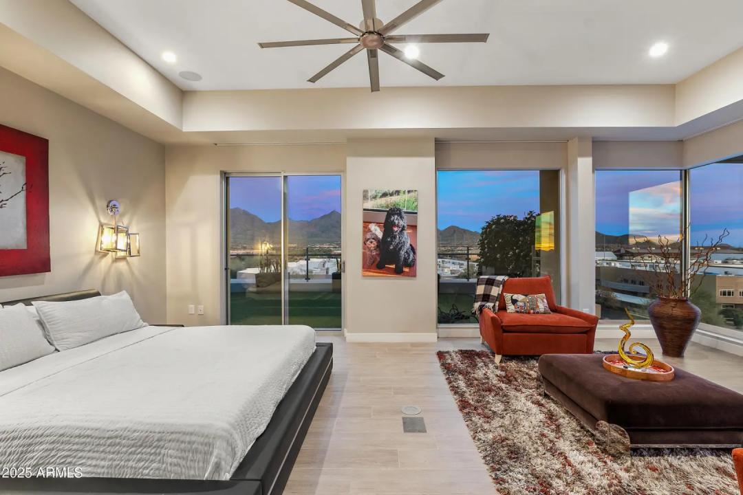 Real Estate Picture 13